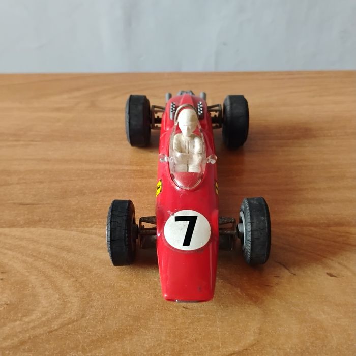 Ferrari samochodzik