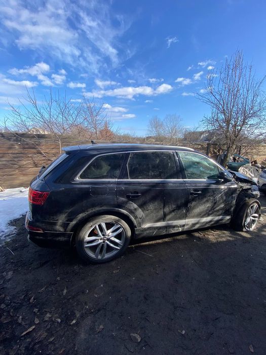Продам автомобіль ,Audi Q7