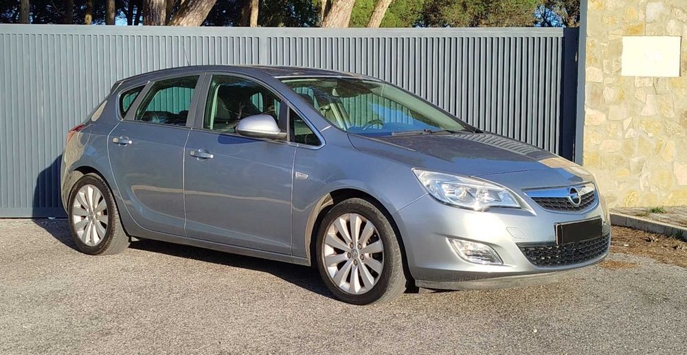 Opel Astra 1.3 CDTI Cosmo