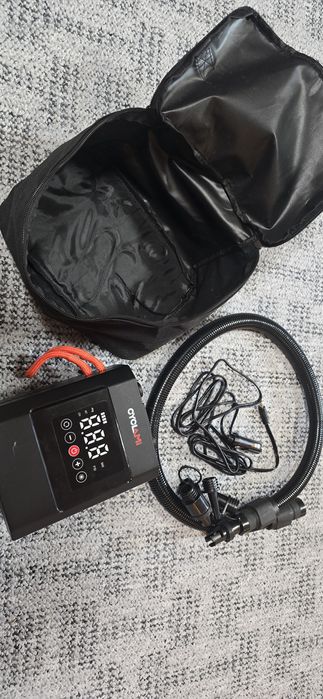 Pompka do SUP i nie tylko bateria, przewod 12V sam. Latarka LED