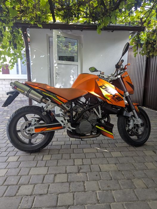 КТМ супер дюк 990