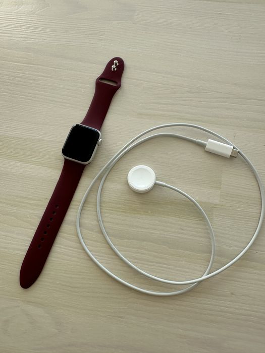 Apple Watch SE (2nd Generation)