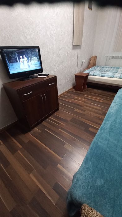 Подобова оренда, 2-х кім .квартира   900 грн. Біля тор. центру МАЙДАН