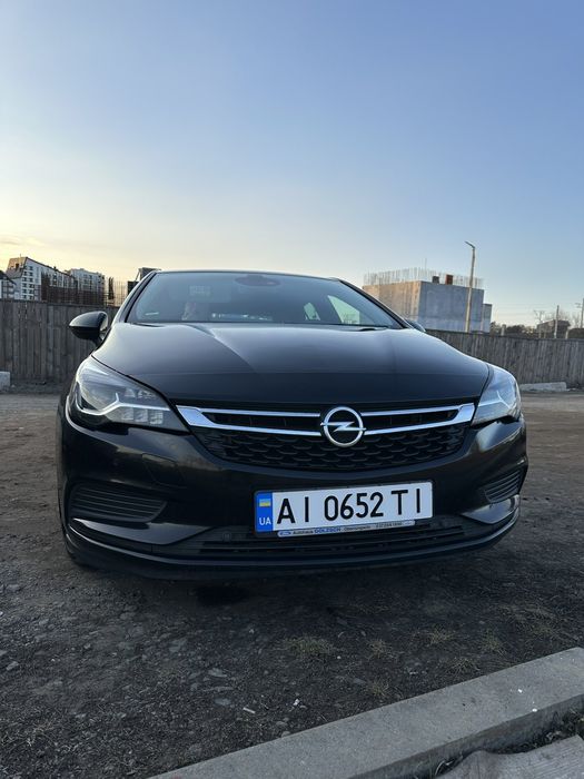 Продам Opel Astra K 2017р