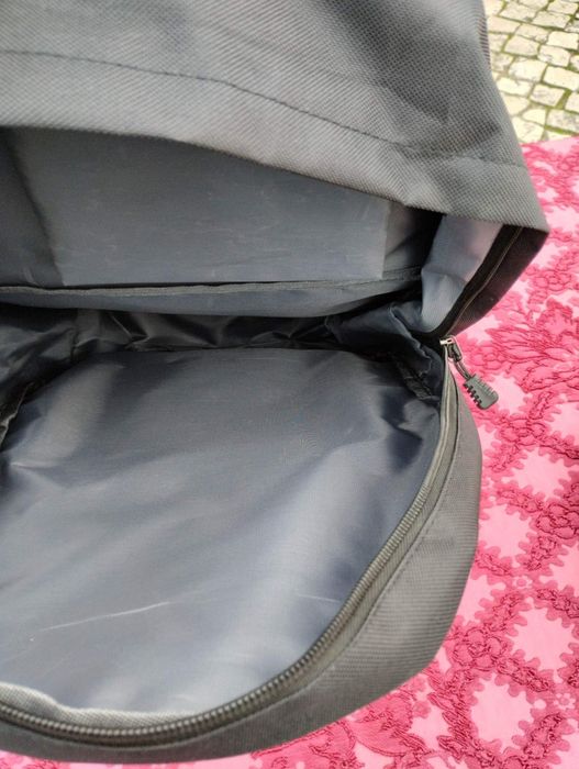 Vendo mochila nova, nunca foi usada