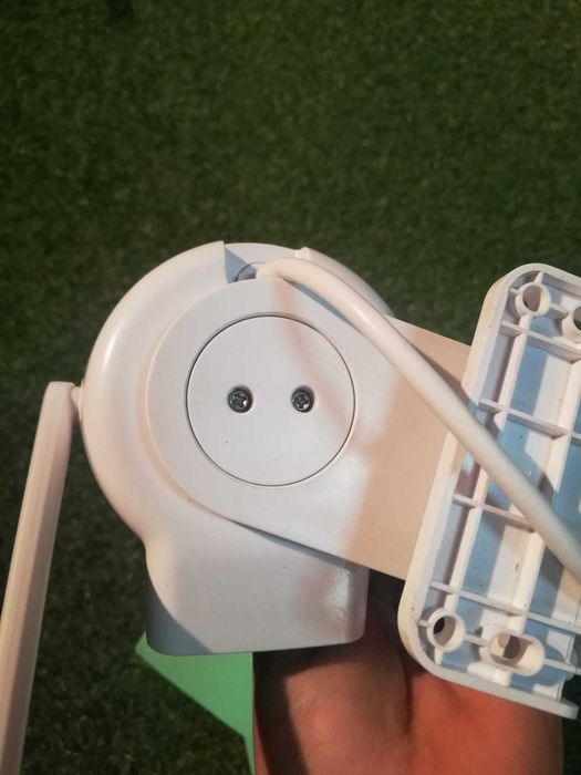 Câmara de Vigilância IP Wifi ou por cabo  Exterior rotativa e fixa