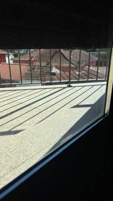 Arrendamento  T0 - em rua Padre Costa, 465