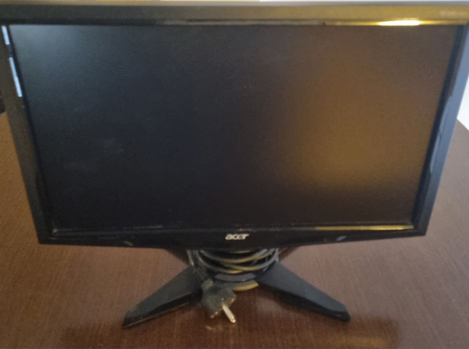 Monitor Acer 19p