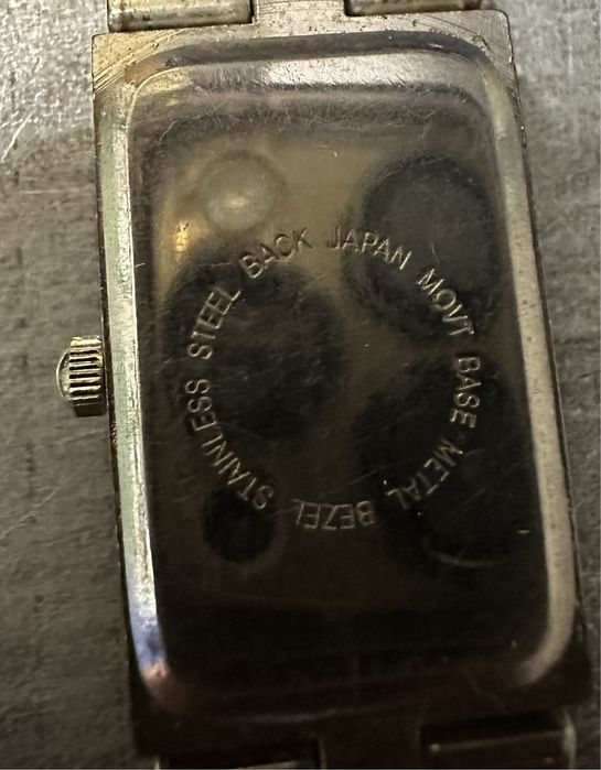 Вінтажний жіночий годинник із нержавіючоі сталі  Gucci,