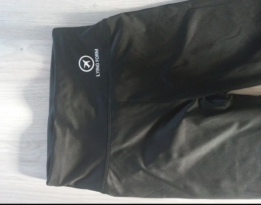 Legginsy 7/8 szeroki pas sliskie nowe roz S