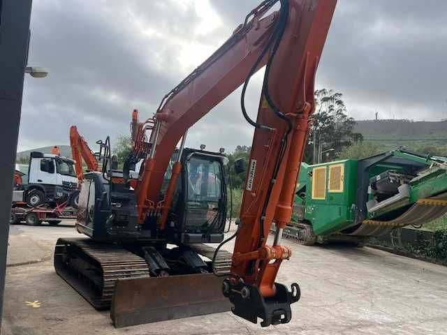 hitachi zx135us-7