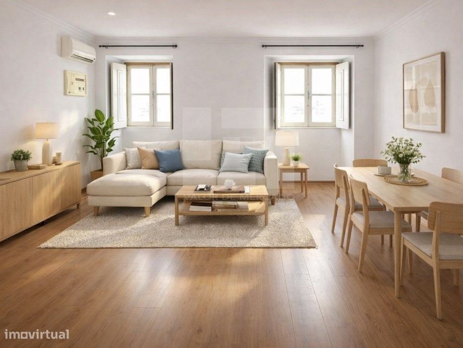 Apartamento T2 na Graça, Lisboa, perto de transportes públicos. — São Vicente, Lisboa