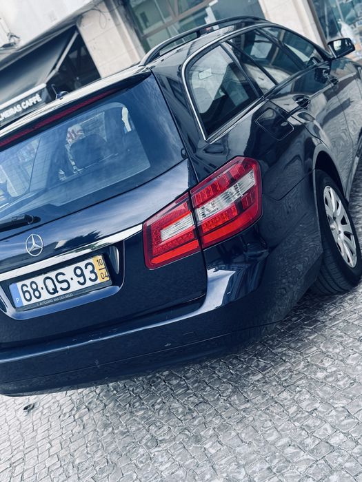 Mercedes Benz E200.  Aceito retoma — photo 3