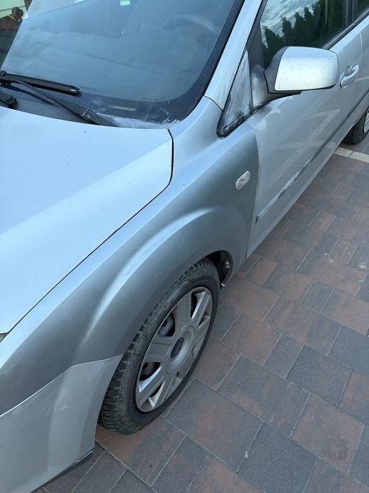 ford focus.