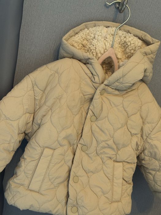 Куртка дитяча дівчинка стьобана осінь 3-6 міс