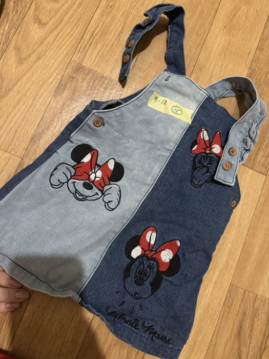 Одяг на дівчинку  9-12 місяців