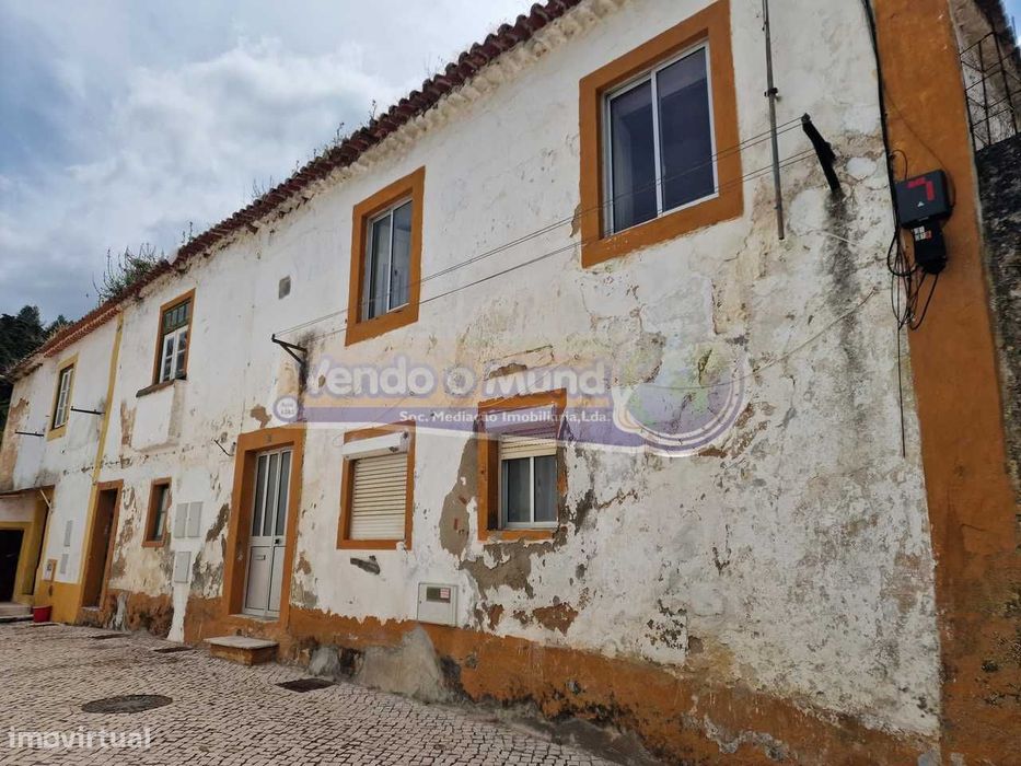 Moradia Bi-Familiar T2 em Alenquer - (ALQ014)