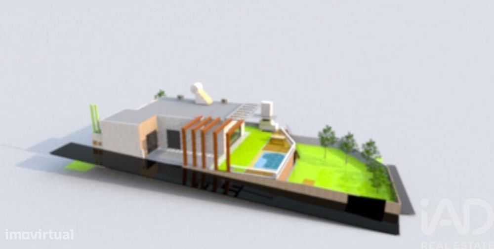 Land for Construction in Prazeres
