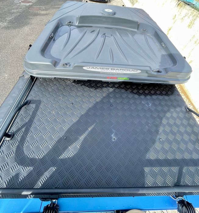 Land Rover Defender 90 2.5 TDi Metal Top