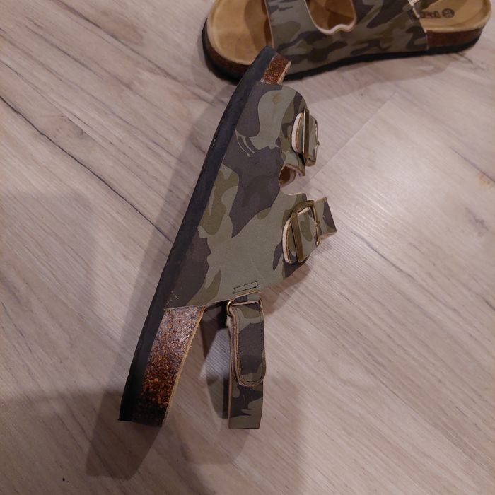 Sandały moro rozm. 35