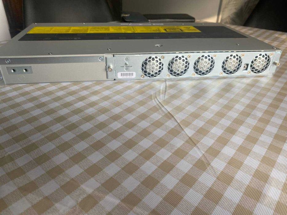 Маршрутизатор Cisco ASR-920-24SZ-M | Професійне мережеве обладнання