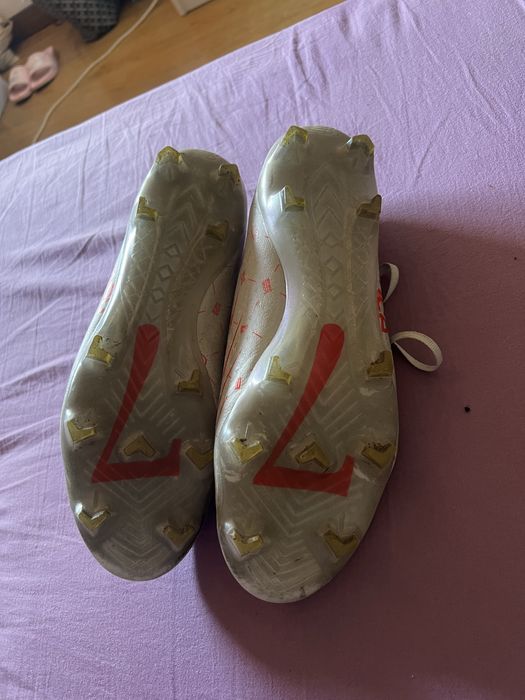 Chuteiras New Balance