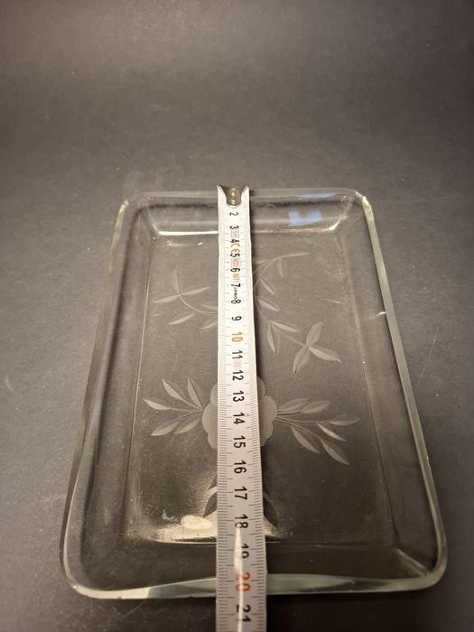 Duża stara szklana maselnica serownica