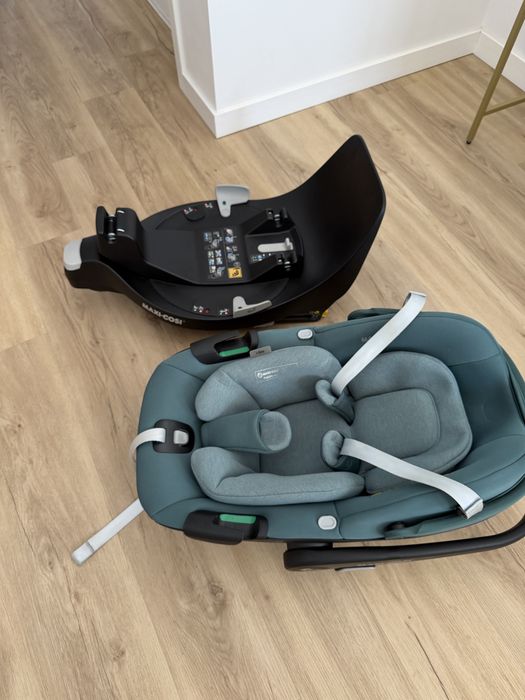 Maxi-Cosi Pebble 360º 0+ Essential Green + isofix