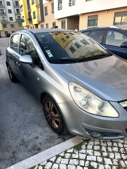 Opel Corsa 1.3 CDTi EcoFlex — Económico, Fiável e Pronto a Circular