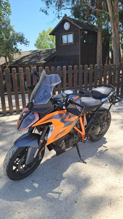 KTM 1290 Super Duke GT