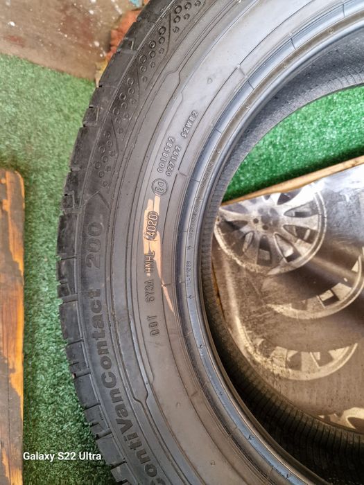 Opony letnie 235/60/17C Continental wzmacniane 9mm jak Nowe