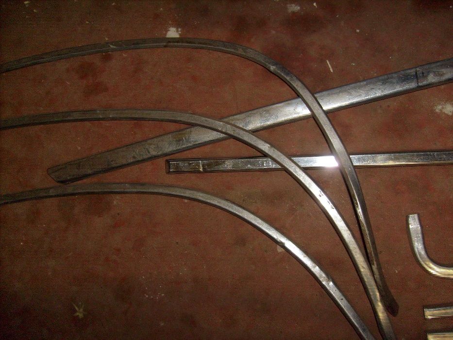 Молдинги хром ВАЗ 2103