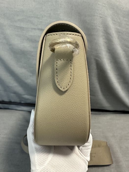 Кросбоді шкіряна оливкова MONCRIEF