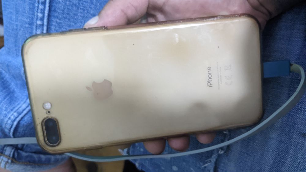 iPhone 8 plus 64gb