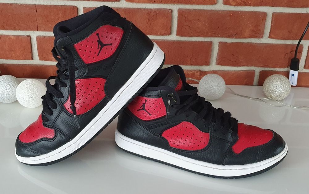 Adidasy Jordan Jumpman r.42