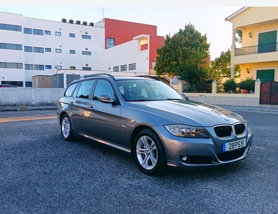 BMW 318d Touring (Carrinha) – Modelo 2010