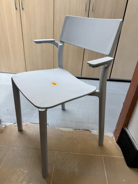 Krzesło,kuchenne,ogrodowe,socjalne,konferencyjne ,uzywane,poleasingowe