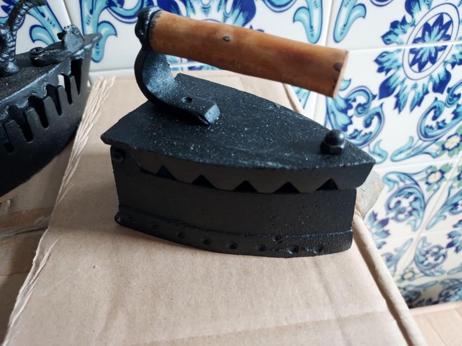 Mini ferro engomar