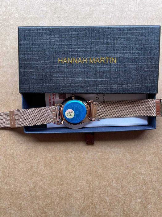 Годинник Hannah Martin
