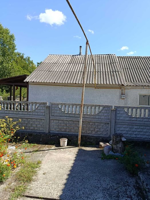 Продаж родинного маєтку в м.Малин