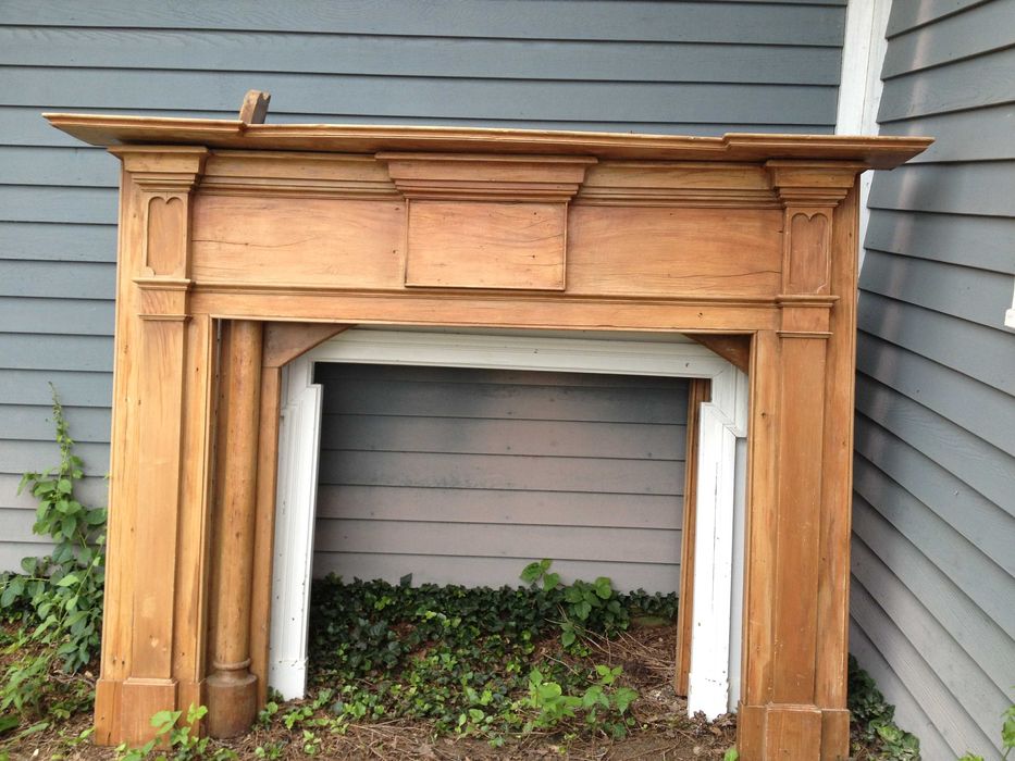 Drewniana obudowa kominka Edwin Jackson antyk 1956 z USA 145 x 186