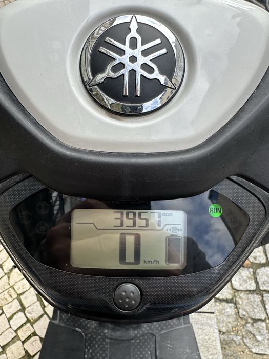 Yamaha NEO'S versão Dual Battery