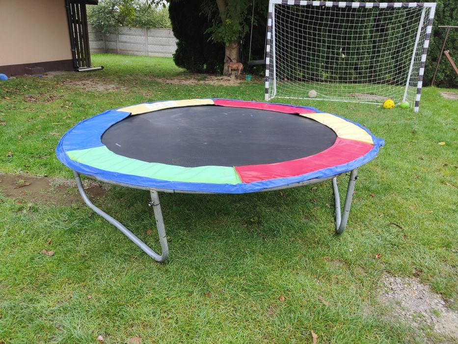Trampolina ogrodowa