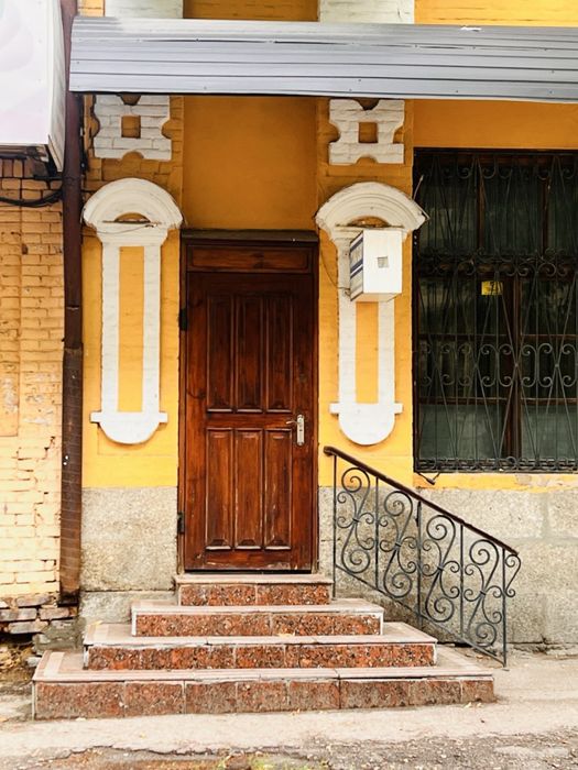 Продам комерційне приміщення 34,1 м² | Центр | Дворцова / Шульгіних