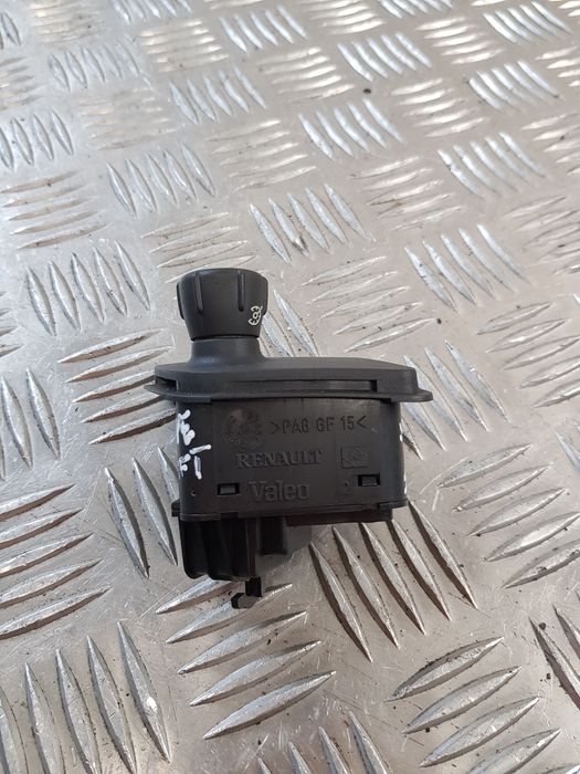 Przełącznik Tempomatu 61890007 Renault Megane Ii Lift