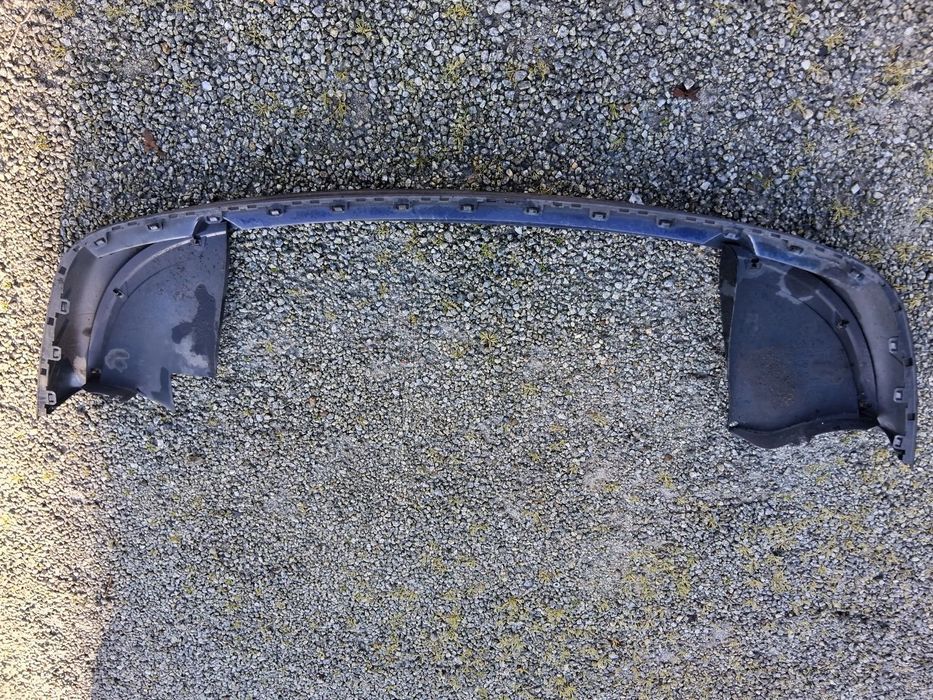 Parte inferior para-choques ( spoiler/lip)Seat Ibiza ano 2000  usado