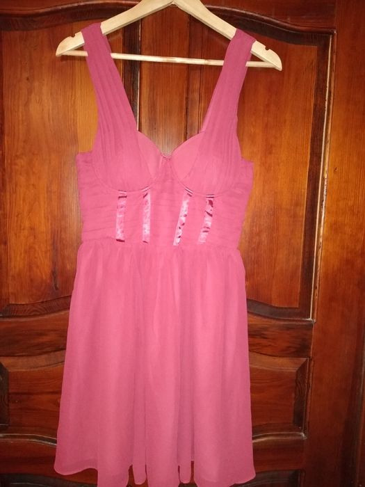 Elegancka sukieneczka - NOWA