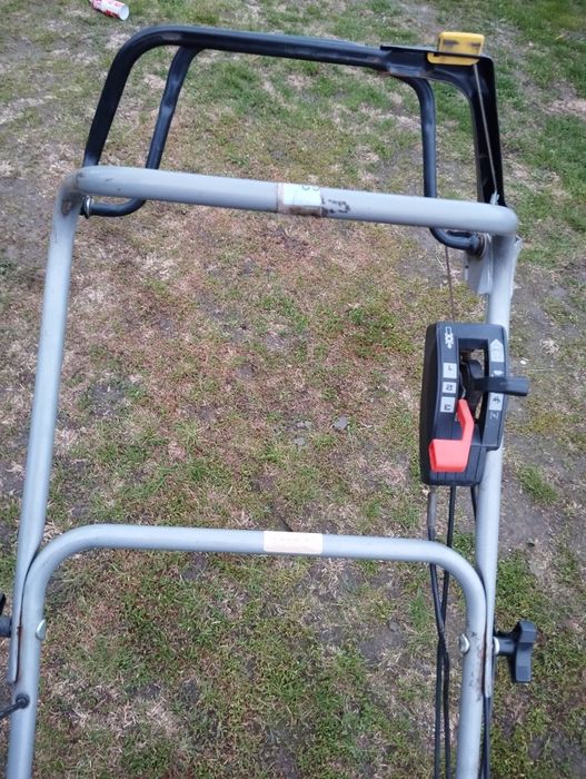 2 kosiarki spalinowe Honda HRB 536 C
