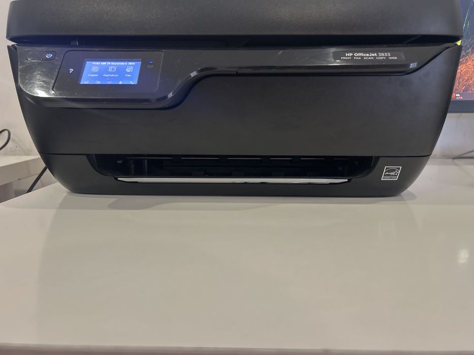 Vende-se impressora HP OFFICEJET 3833