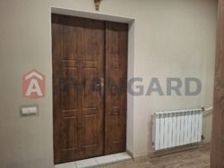 Продаж дому у Космічному мрні